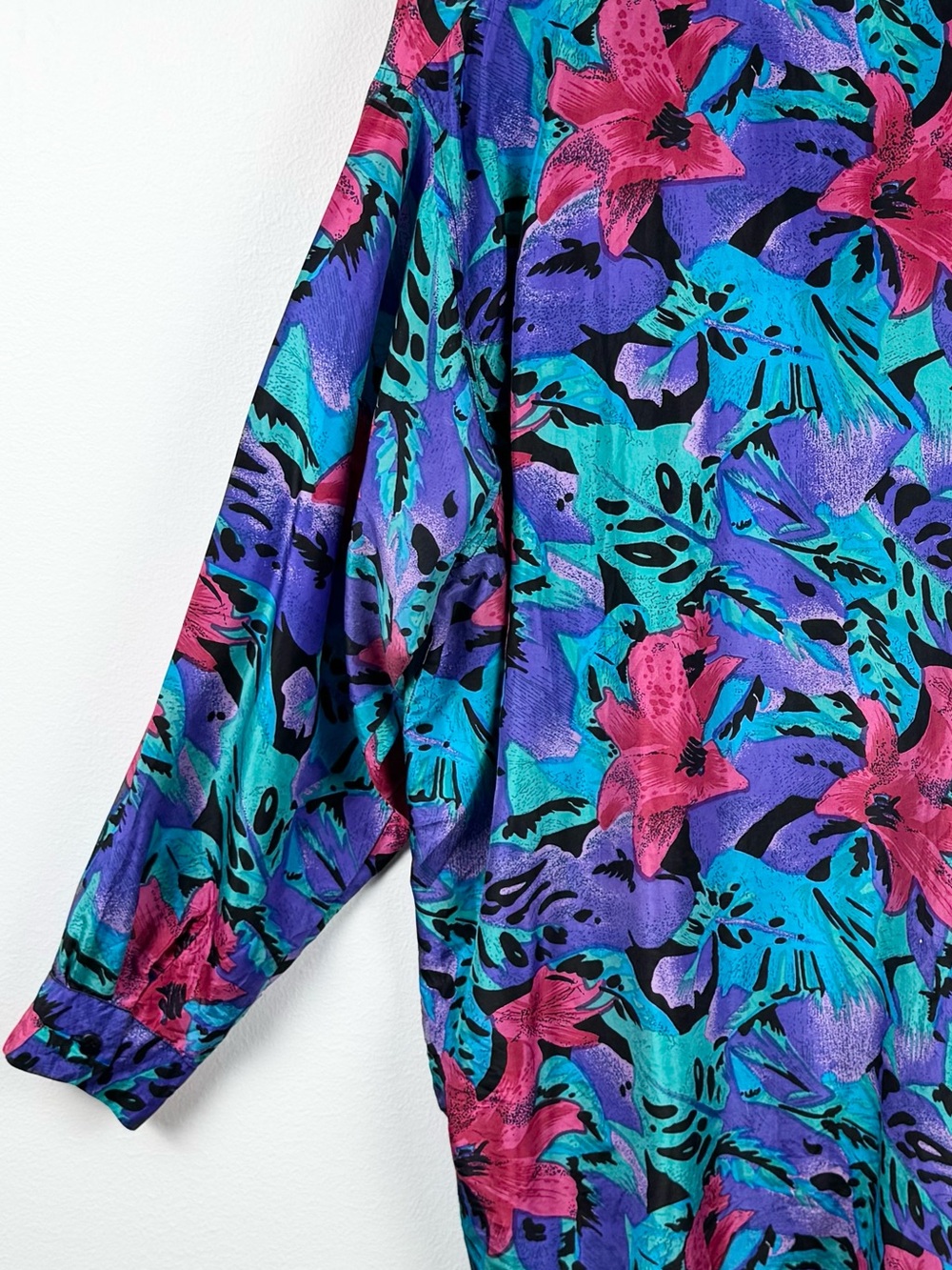Stunt Collections Silk Blouse 2X - Picture 7 of 15